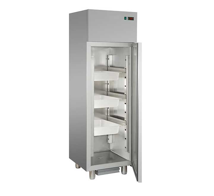 Холодильный шкаф  для рыбы 500л  Ozti 79E3.05NTS.00