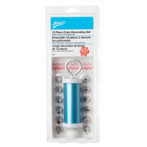 7-piece decorating set with suring