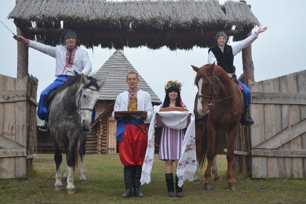Ресторан «Козацька сотня» Ресторан «Козацька сотня»