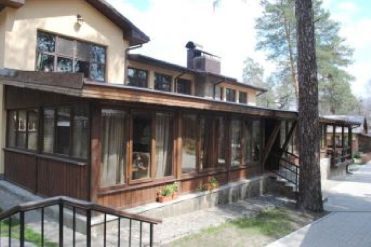 Готельно-ресторанний комплекс Готельно-ресторанний комплекс